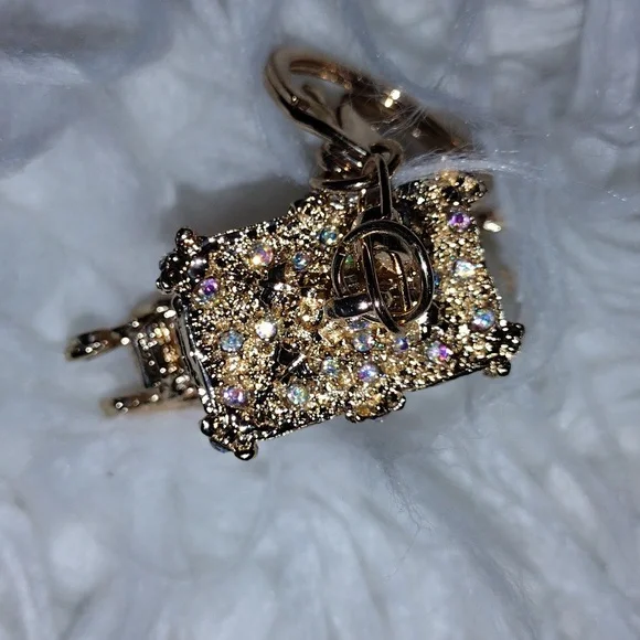 NWOT JEWELRY - Picture 8 of 8